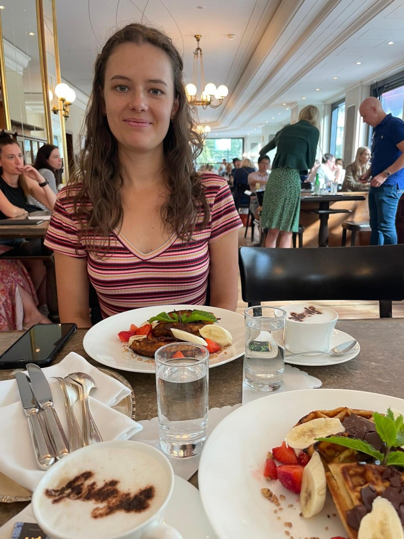 Andi svájci au pair programja_vacsora